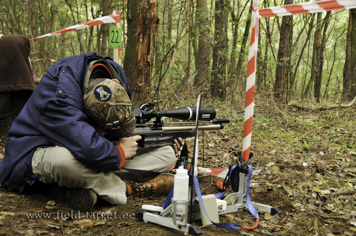 8 paremat juuniori. Francois Du Toit Lõuna-Aafrikast. Air Arms EV2 Mk4, NS Diamond 10-50x60, JSB Exact. 119 tabamust - 2. koht